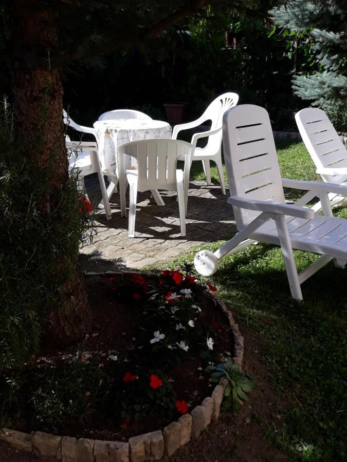 Lazar Apartmanok Heviz Exterior photo