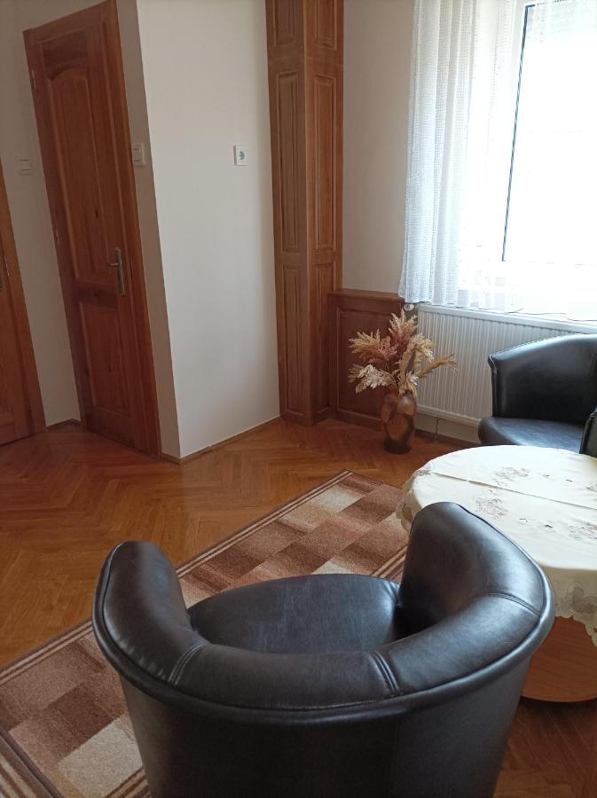 Lazar Apartmanok Heviz Exterior photo