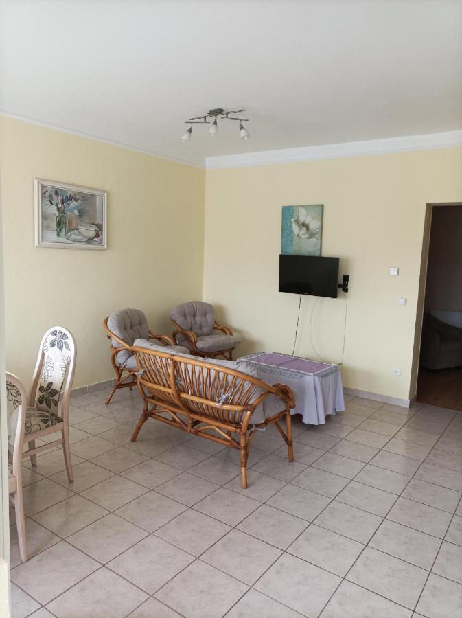 Lazar Apartmanok Heviz Exterior photo