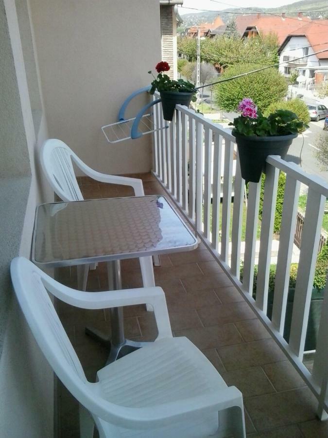 Lazar Apartmanok Heviz Exterior photo